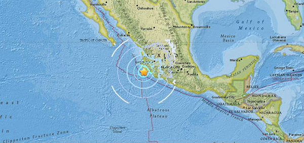 Землетрясение магнитудой 6 баллов в Мексике